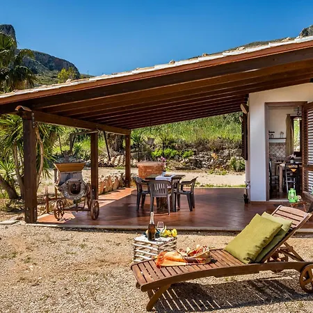 Holiday home Elena Vicino La Riserva Naturale Dello Zingaro *